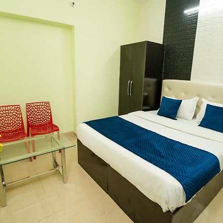 Ventex Inn Лакнау Екстериор снимка